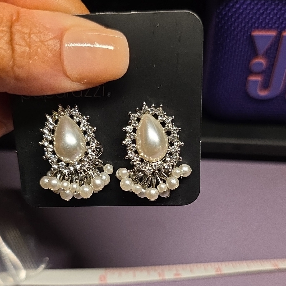 Elegant Silver and Pearl Teardrop Earrings